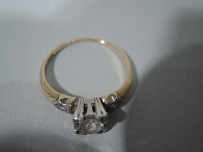 Sweet Antique American 14k Gold Diamond Ring