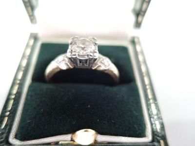 Sweet Antique American 14k Gold Diamond Ring
