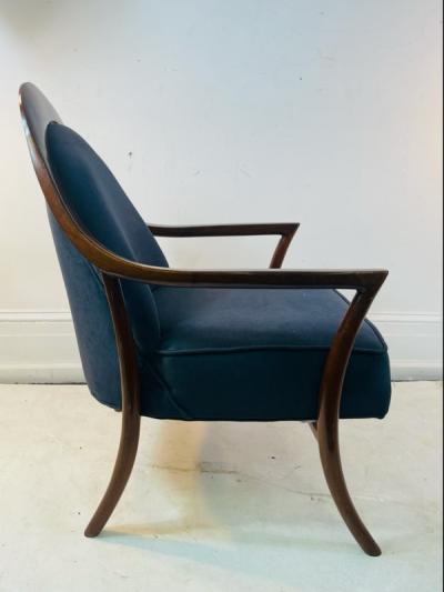 T H Robsjohn Gibbings MODERNIST PAIR OF ARMCHAIRS IN THE MANNER OF T H ROBSJOHN GIBBINGS