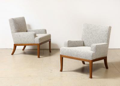 T H Robsjohn Gibbings No 102 Lounge Chairs by T H Robsjohn Gibbings for Saridis