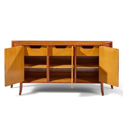 T H Robsjohn Gibbings Robsjohn Gibbings for Widdicomb Mid Century Walnut Credenza
