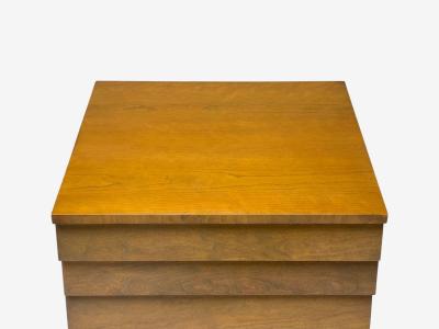 T H Robsjohn Gibbings T H Robsjohn Gibbings American Modern Maple Nightstands USA 1960s