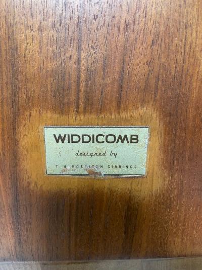 T H Robsjohn Gibbings T H Robsjohn Gibbings For Widdicomb Side Table