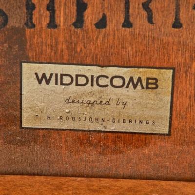 T H Robsjohn Gibbings T H Robsjohn Gibbings Klimos Dining Table