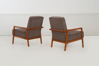 T H Robsjohn Gibbings T H Robsjohn Gibbings for Widdicomb Pair of Model 1601 Lounge Chairs 1955