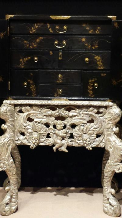 THE BENACRE HALL JAPANESE LACQUER CABINET ON ORIGINAL SILVERED STAND