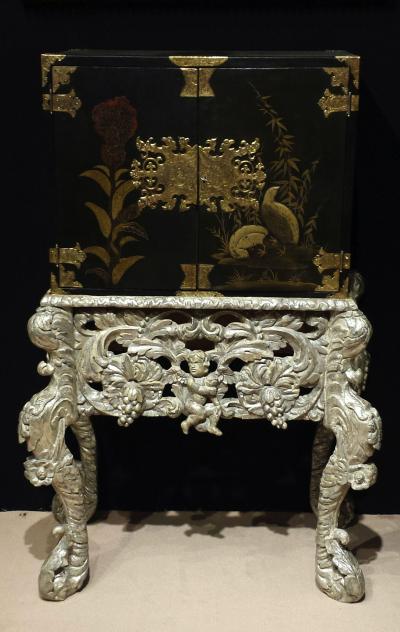 THE BENACRE HALL JAPANESE LACQUER CABINET ON ORIGINAL SILVERED STAND