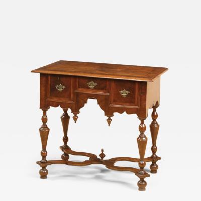 THE PARSON THOMAS SMITH TRUMPET LEG WILLIAM AND MARY LOWBOY