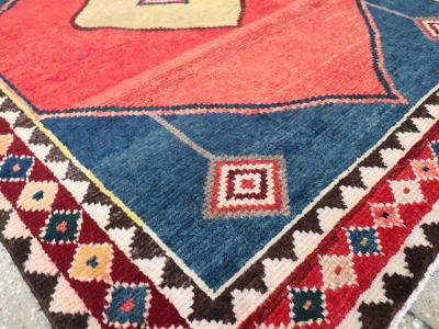 TRIBAL PERSIAN GABBEH GALLERY RUG