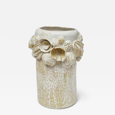 TRISH DEMASI Botanica Vessel II 2021
