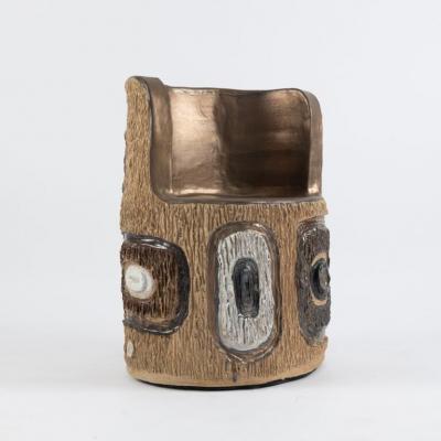 TRISH DEMASI Moderno Stool Bruno s Throne 2022