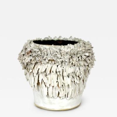 TRISH DEMASI Pouf 2019