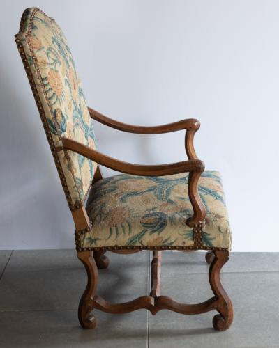TWO 18TH CENTURY REG NCE PERIOD FRENCH ARMCHAIRS