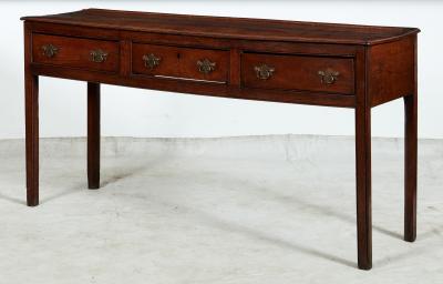 Tailored Georgian Oak Dresser