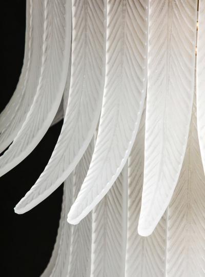 Tall White Frosted Murano Glass Piume or Feathers Chandelier with Brass Italy