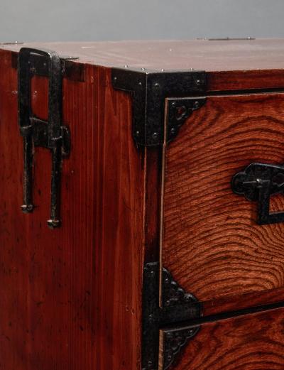 Tansu Chest