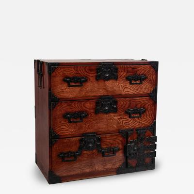 Tansu Chest