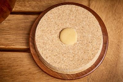 Teak and Cork Ice Bucket in excellent condition