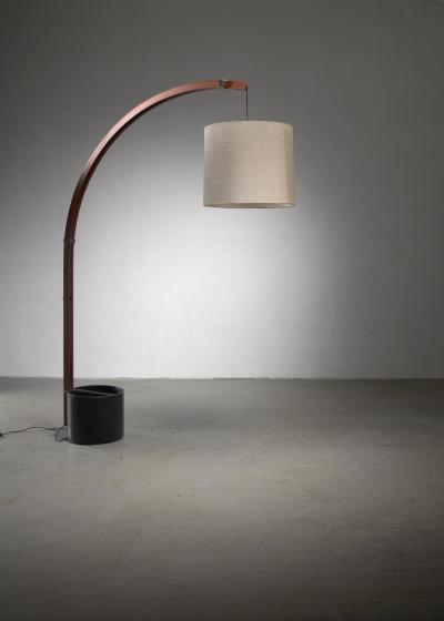 Teak and metal extendable arched floor lamp