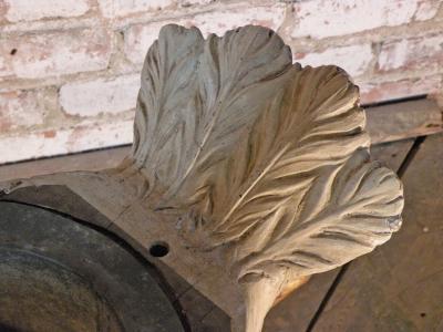 The Coolest Swan For Your Wine