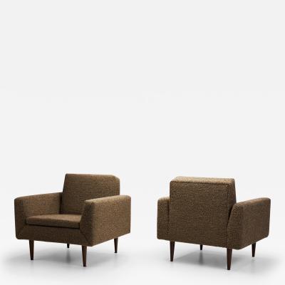 Theo Ruth Pair of Theo Ruth Lounge Chairs for Artifort Netherlands ca 1960s