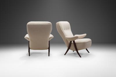 Theo Ruth Pair of Theo Ruth Model 105 Hairpin Armchairs for Artifort Netherlands 1950s