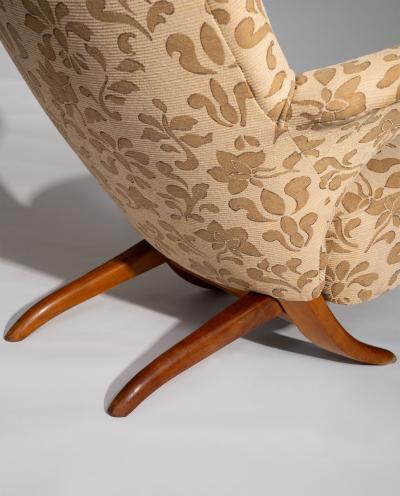 Theo Ruth Penguin Armchair by Theo Ruth for Artifort Netherlands 1950