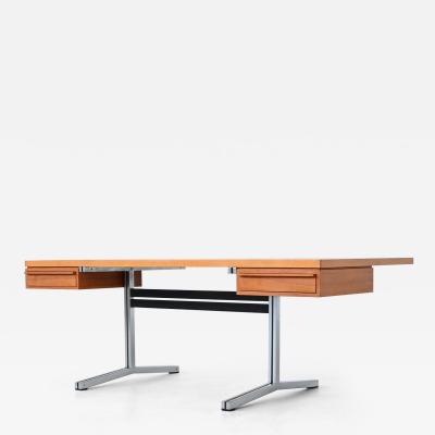 Theo Tempelman Theo Tempelman large writing desk in walnut AP Originals The Netherlands 1960