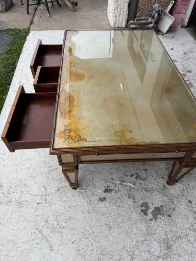 Theodore Alexander Theodore Alexander Coffee table w glass top