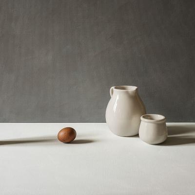 Thierry Genay SHELL AND TWO WHITE POTS Still life photography 1 9