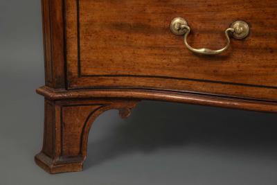 Thomas Chippendale A George III Serpentine Fronted Chest of Drawers in the Manner of Chippendale