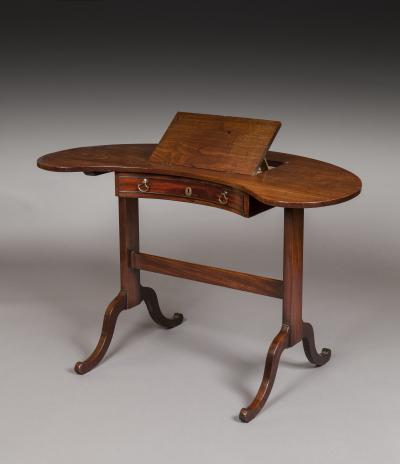 Thomas Chippendale Antique Georgian Period Chippendale Fashion Kidney Writing Table Desk
