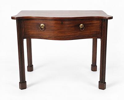 Thomas Chippendale English Chippendale Single Drawer Serpentine Mahogany Side Table circa 1760