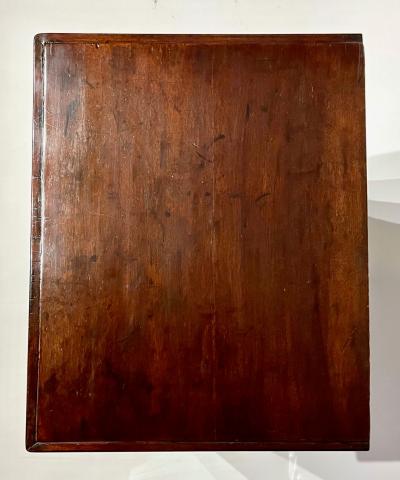 Thomas Chippendale English Georgian Mahogany Pedestal Form Bachelors Chest circa 1760