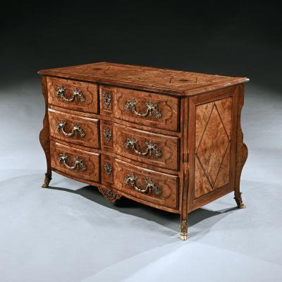 Thomas Hache Early 18th Century Regence Burr Maple Commode Attributed to Thomas Hache