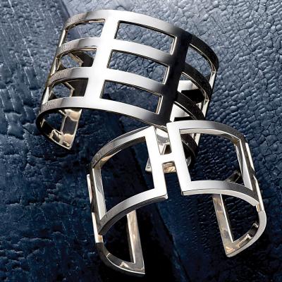 Thomas Kurilla Offered by THOMAS KURILLA FINE JEWELRY