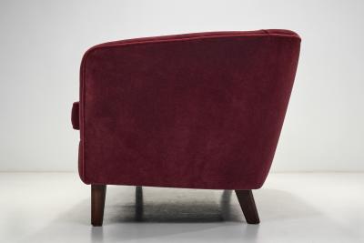 Three Seater Mid Century Sofa with Beech Legs Europe Mid 20th Century