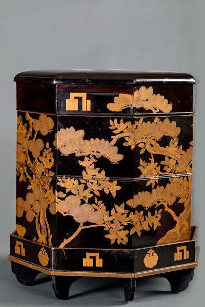 Three piece Lacquer and Wood Game Box Hokai 