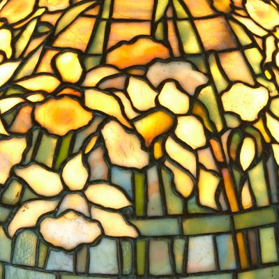 Tiffany Studios Daffodil table lamp by Tiffany Studios