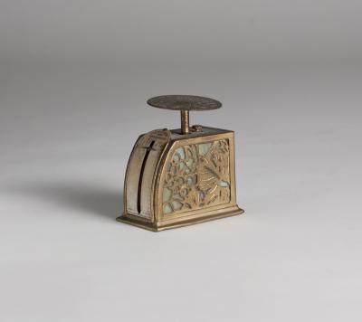 Tiffany Studios Etched Dor Grapevine Postage Scale