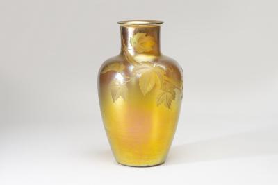 Tiffany Studios Large Gold Iridescent Vase with Intaglio Decoration