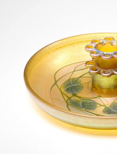 Tiffany Studios Leaf and Vine Favrile Glass Flower Bowl Centerpiece with Frog