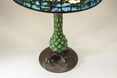 Tiffany Studios Rare Wild Rose Border Table Lamp