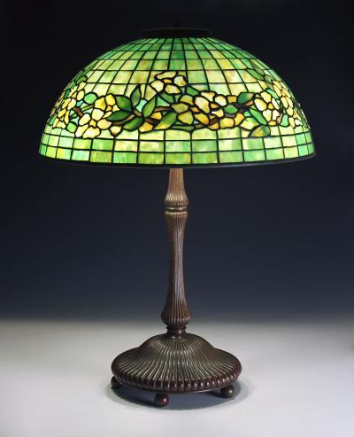 Tiffany Studios Tiffany Studios 18 Belted Dogwood table lamp
