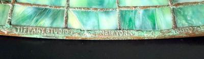 Tiffany Studios Tiffany Studios 18 Belted Dogwood table lamp