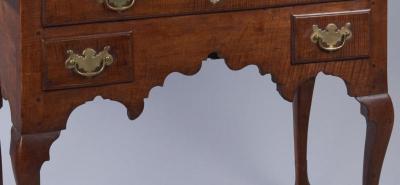 Tiger Maple Queen Anne Dressing Table