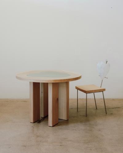 Tinatin Kilaberidze Tea Table Splash 