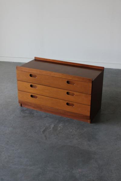 Tito Agnoli Fiorenza cabinet by Tito Agnoli for Molteni C 1960s