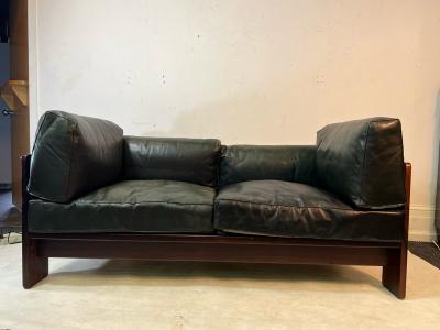 Tobia Scarpa MID CENTURY BASTIANO LEATHER AND ROSEWOOD COUCH BY TOBIA SCARPA