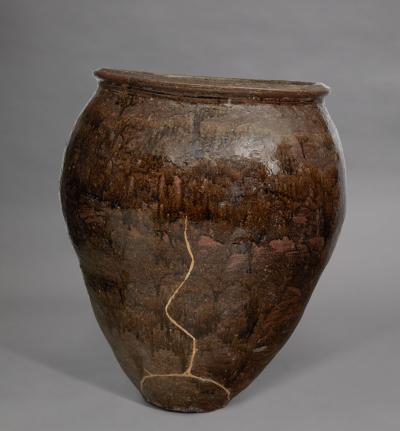 Tokoname Storage Jar Tsubo 